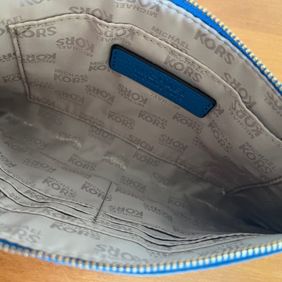 Michael Kors Blue and Gold Zip Pouch - Picture 3 of 11